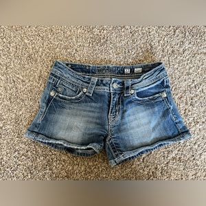 Miss Me size 27 Jean shorts